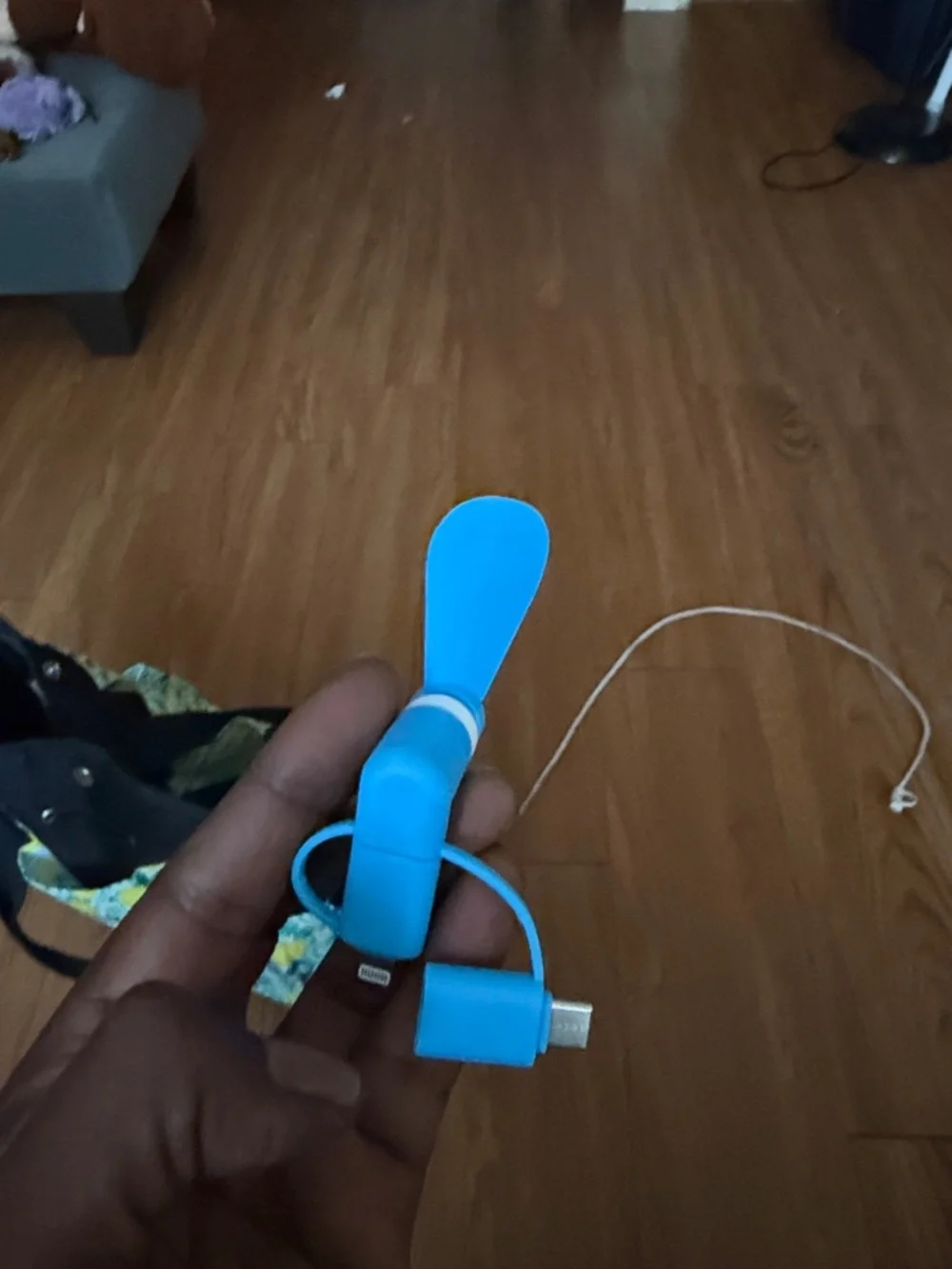 💥NI💥 Portable Mini USB Fan - Bright Blue